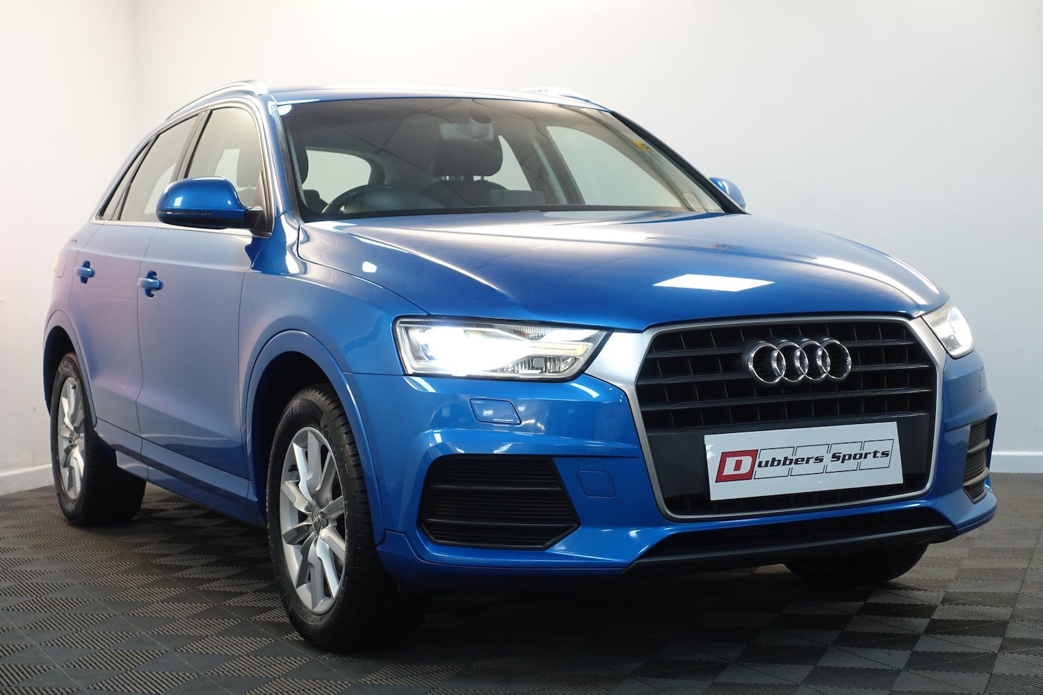 Used Audi Q3 2015 for sale - 77560761: Photo 4