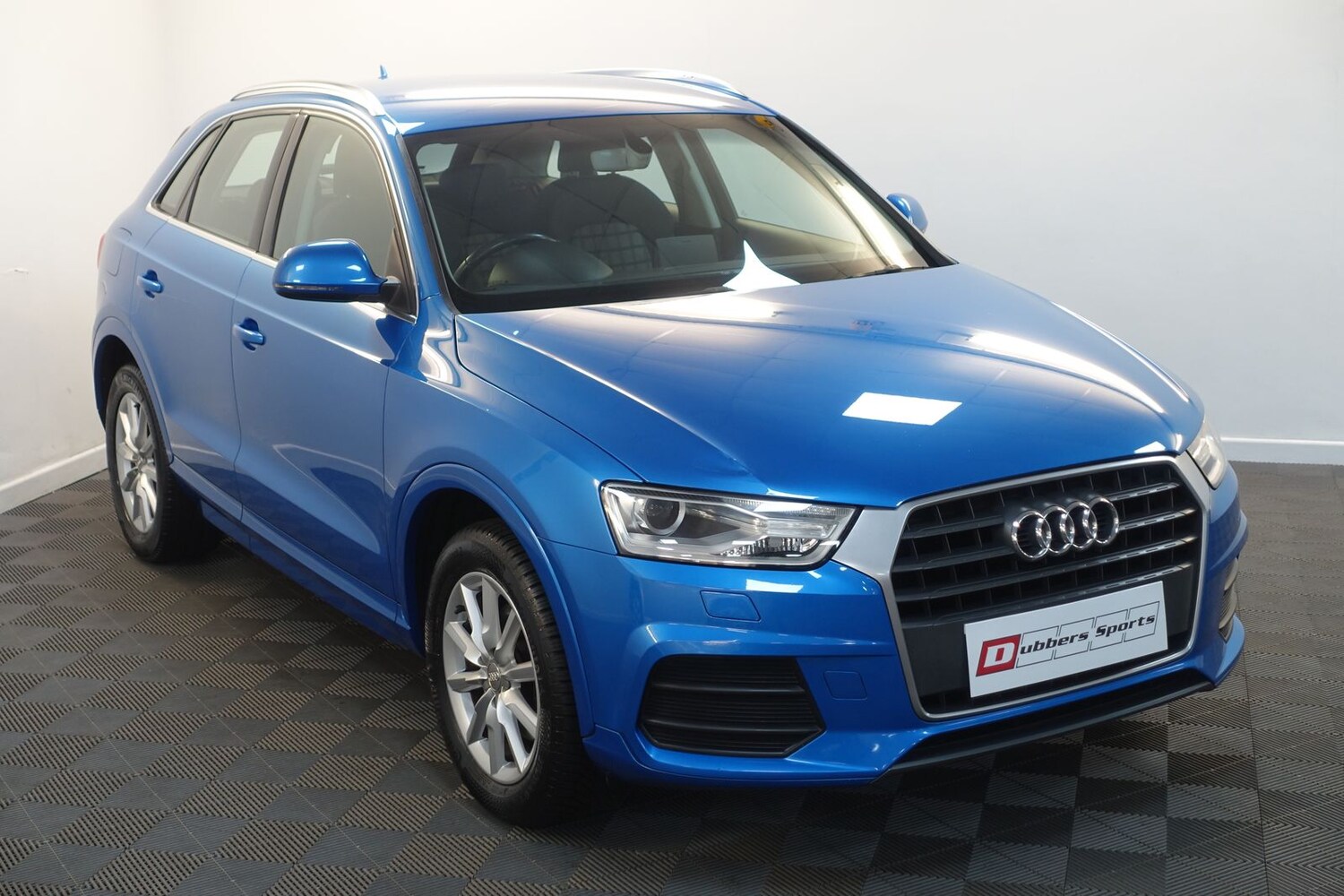 Used Audi Q3 2015 for sale - 77560761: Photo 57