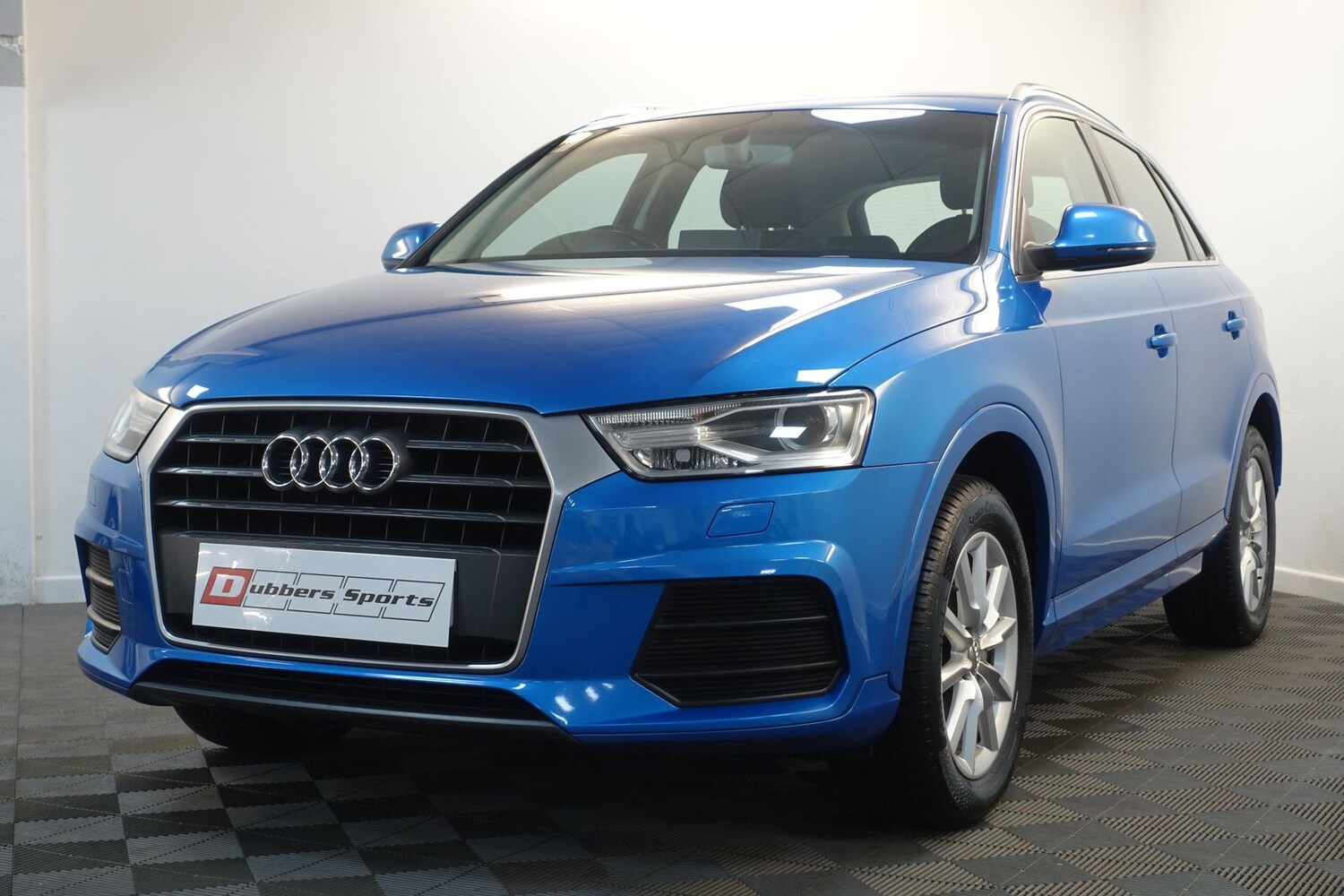 Used Audi Q3 2015 for sale - 77560761: Photo 60