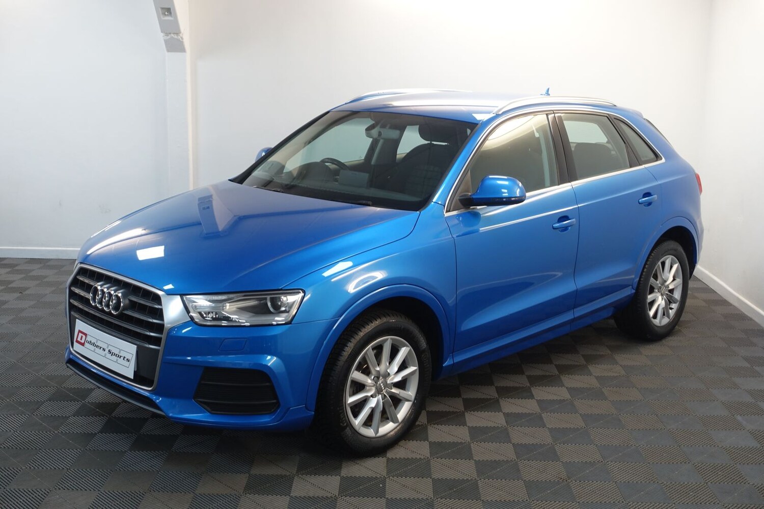 Used Audi Q3 2015 for sale - 77560761: Photo 61