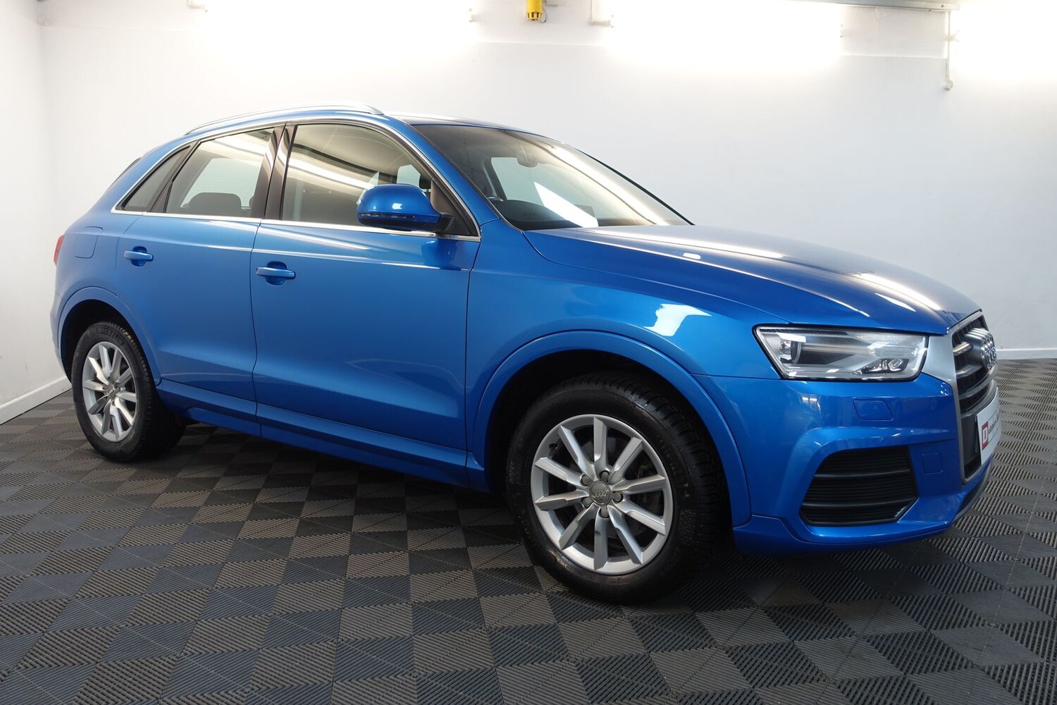 Used Audi Q3 2015 for sale - 77560761: Photo 66