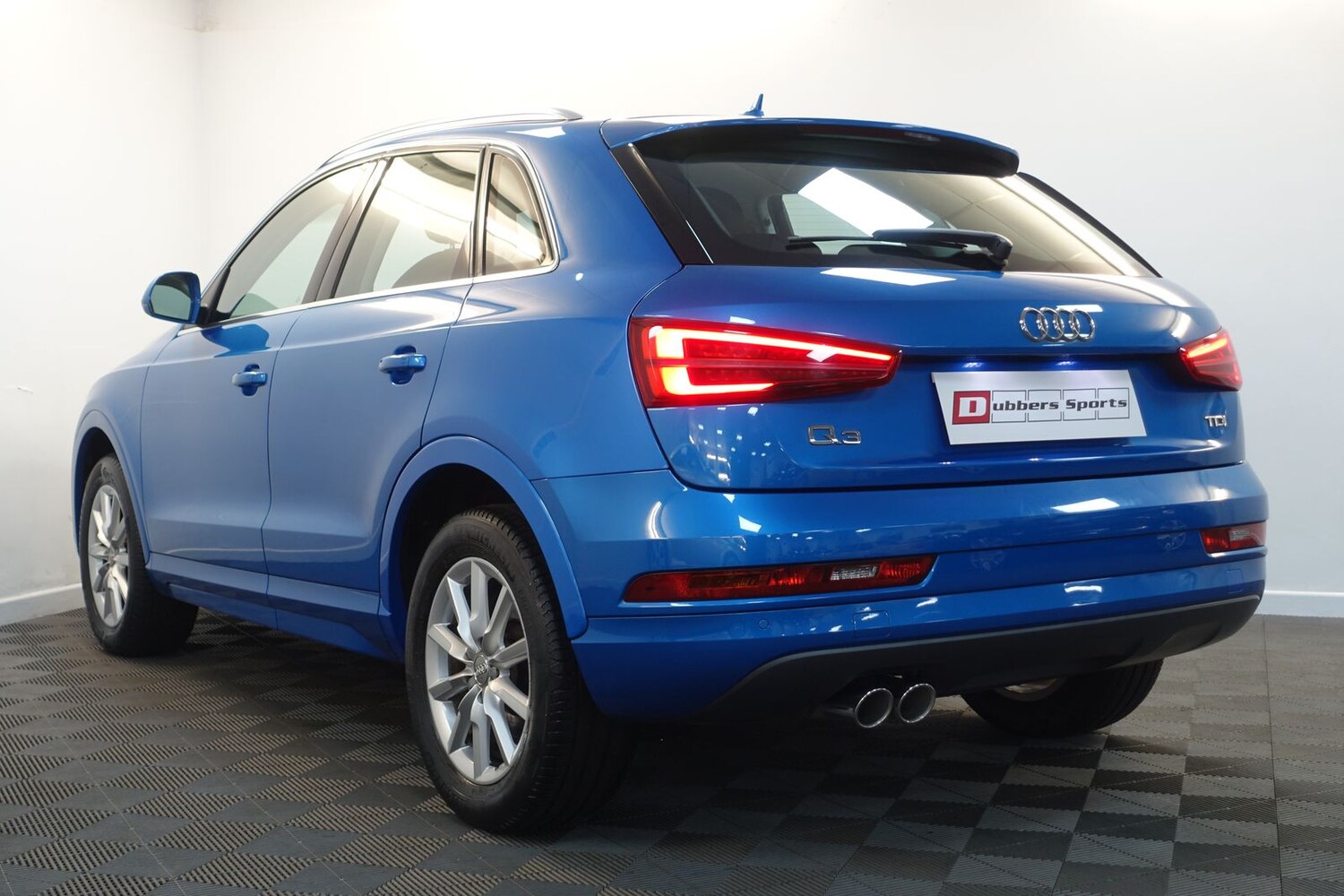 Used Audi Q3 2015 for sale - 77560761: Photo 99