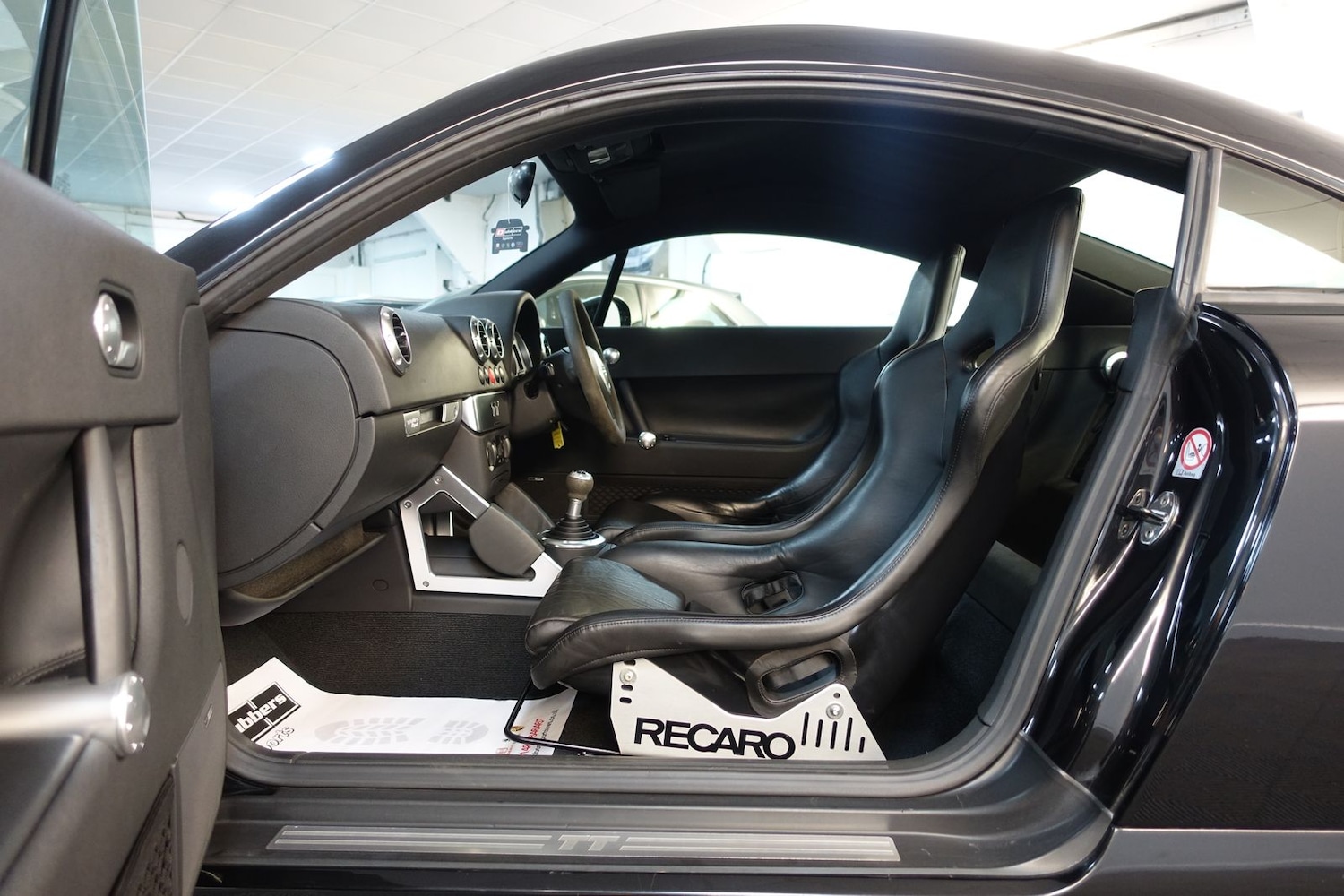 Used Audi TT 2005 for sale - 77102696: Photo 14