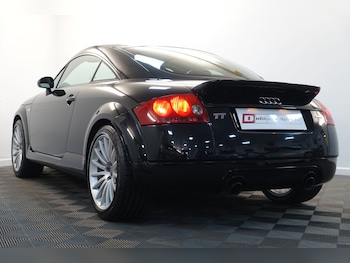 Used Audi TT 2005 for sale - 77102696: Photo