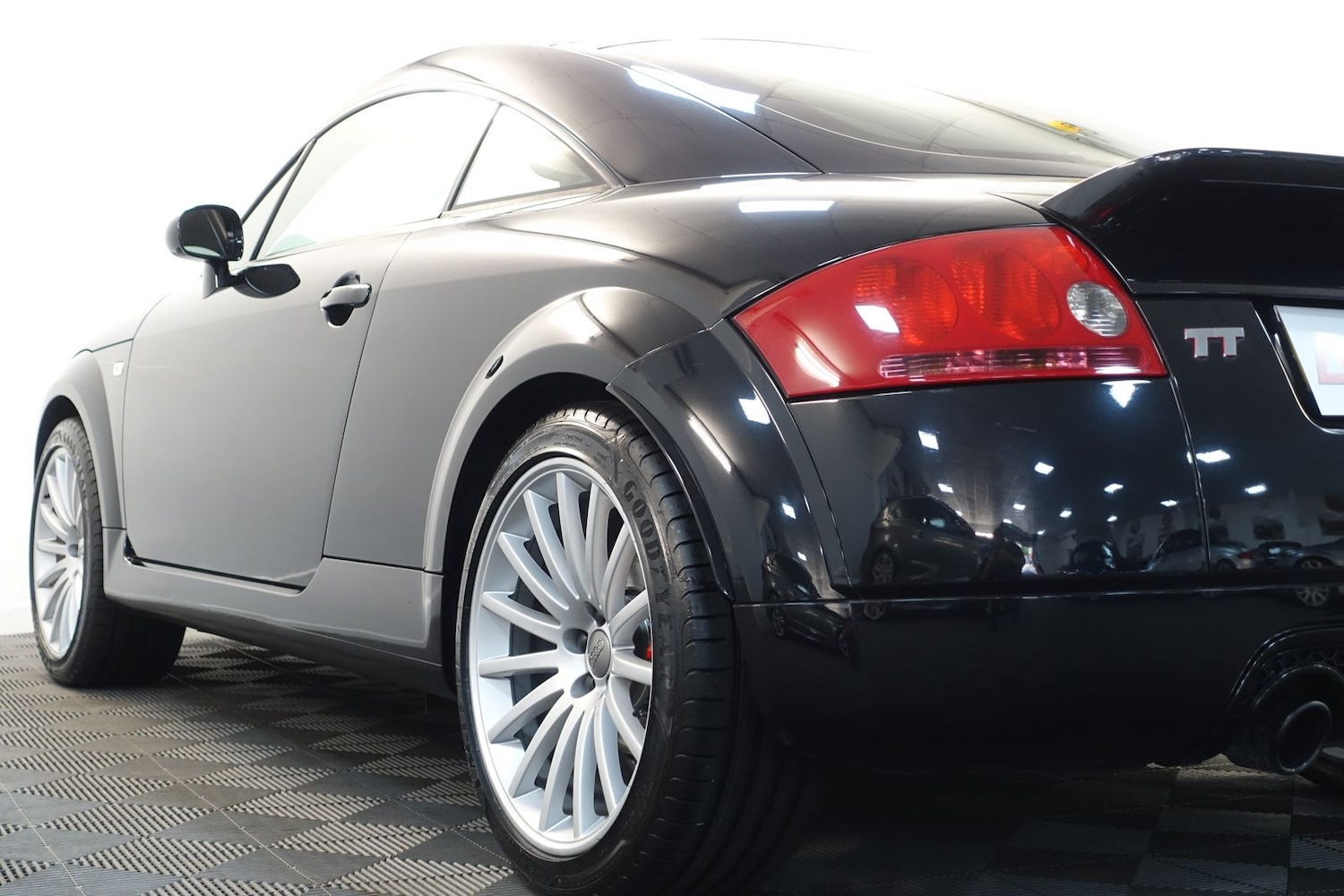 Used Audi TT 2005 for sale - 77102696: Photo 5