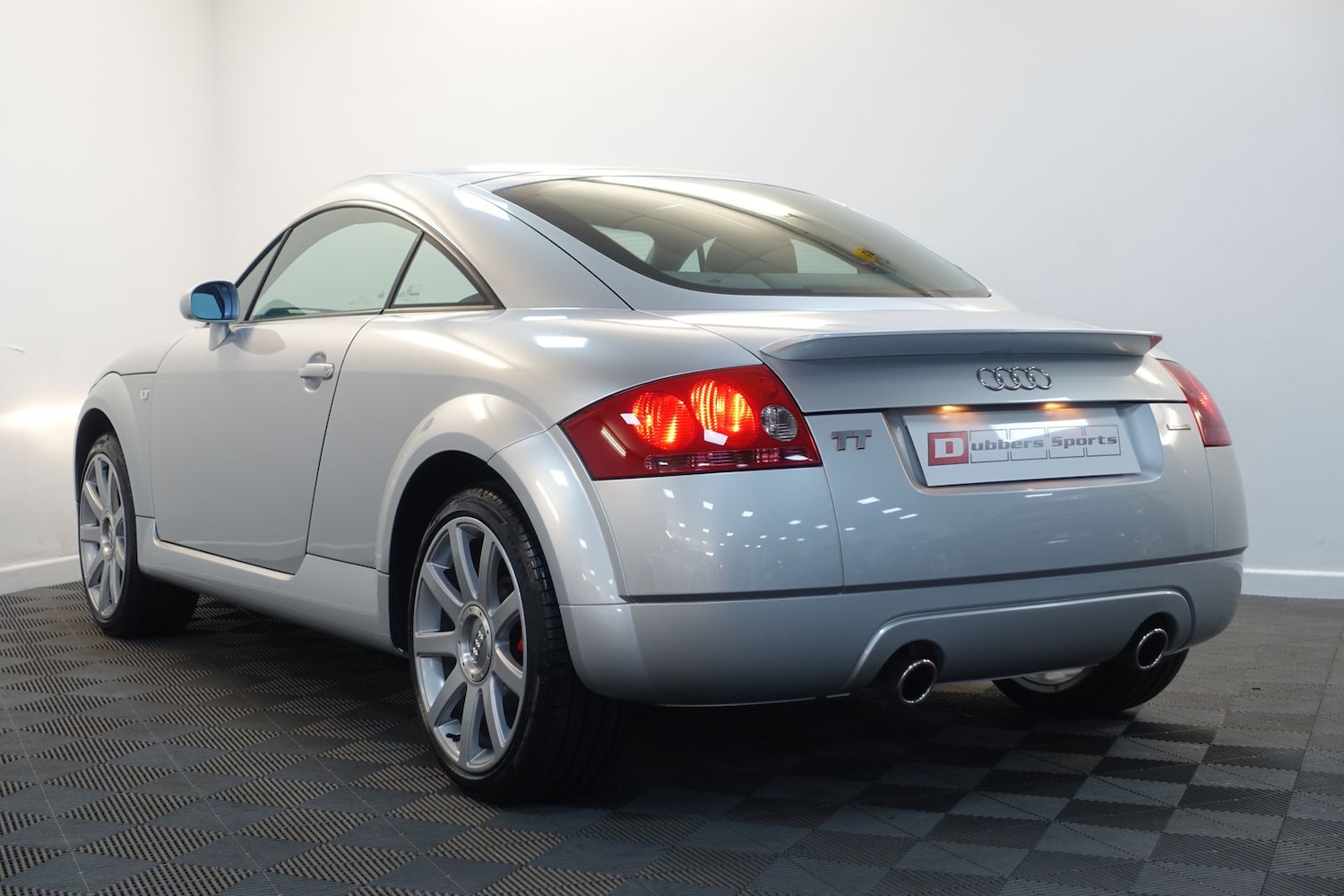 Used Audi TT 2001 for sale - 77102692: Photo 100