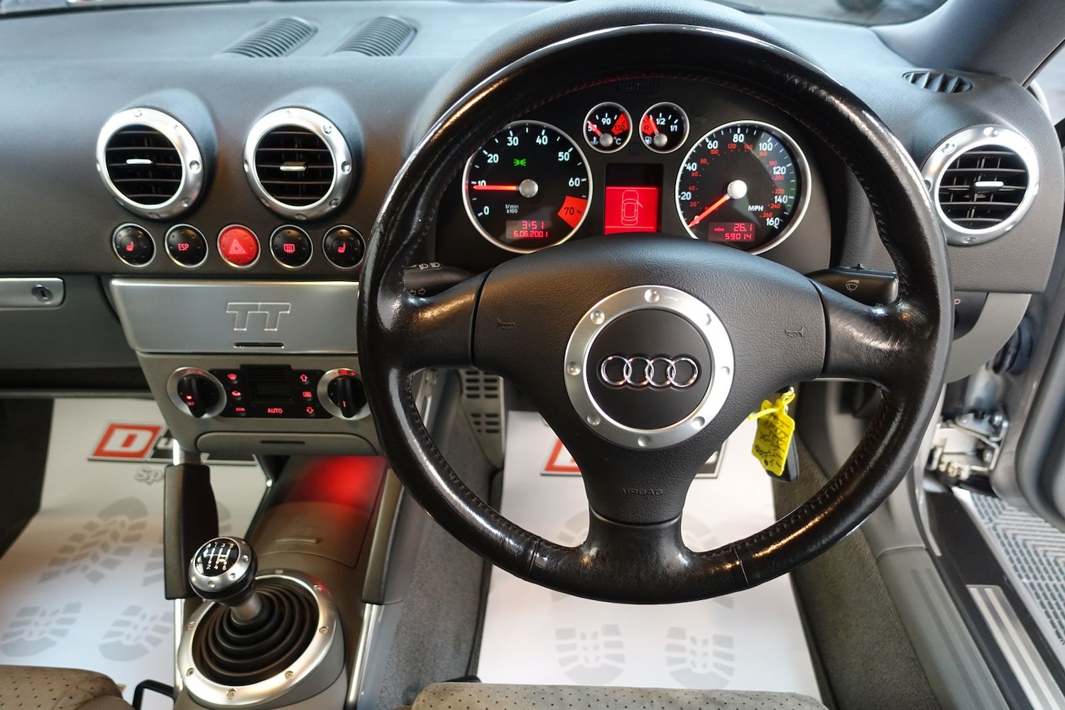 Used Audi TT 2001 for sale - 77102692: Photo 31