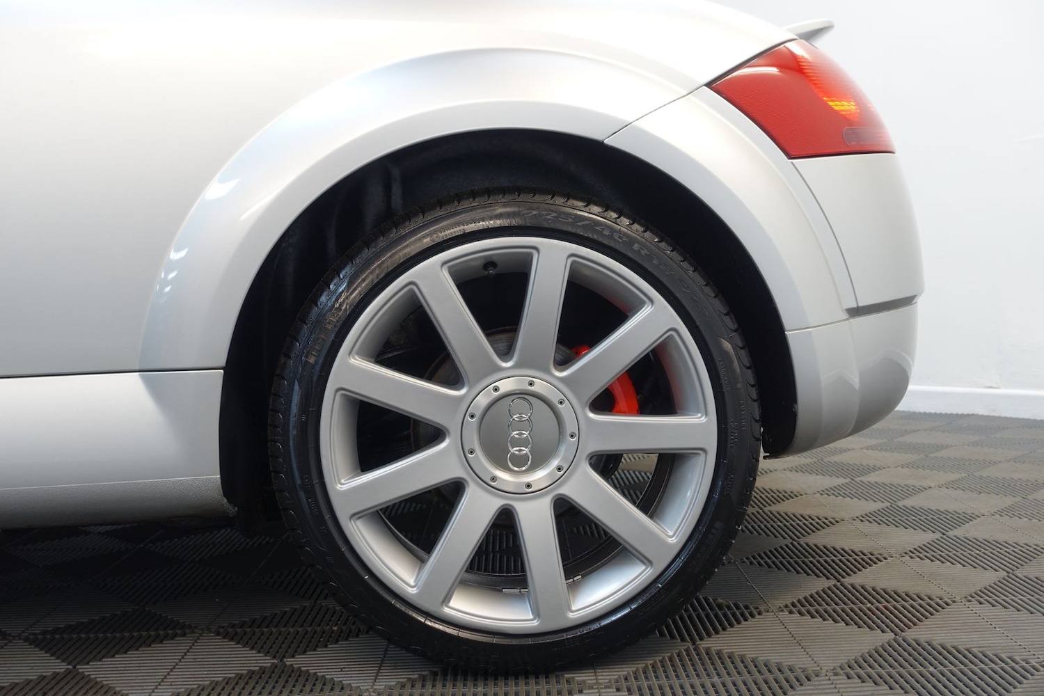 Used Audi TT 2001 for sale - 77102692: Photo 40