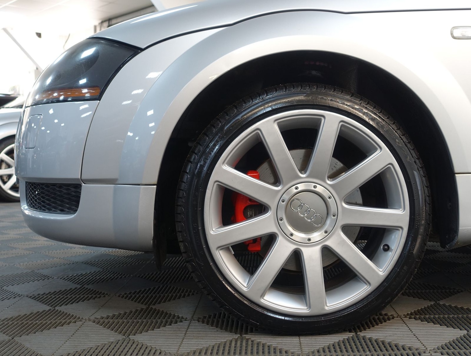 Used Audi TT 2001 for sale - 77102692: Photo 41