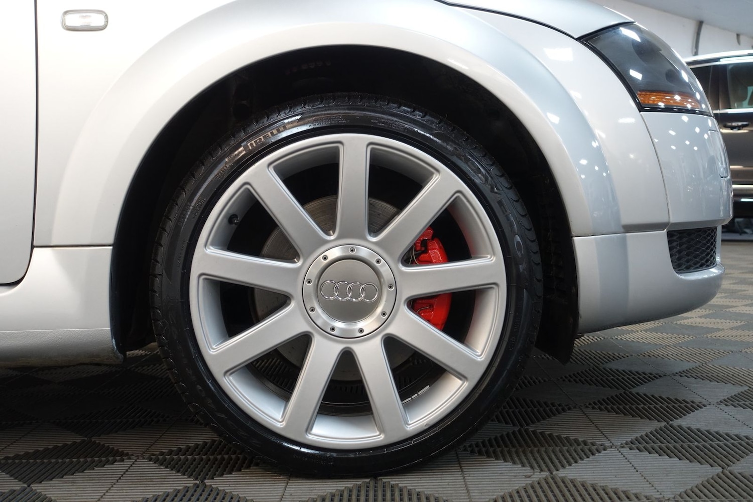 Used Audi TT 2001 for sale - 77102692: Photo 42