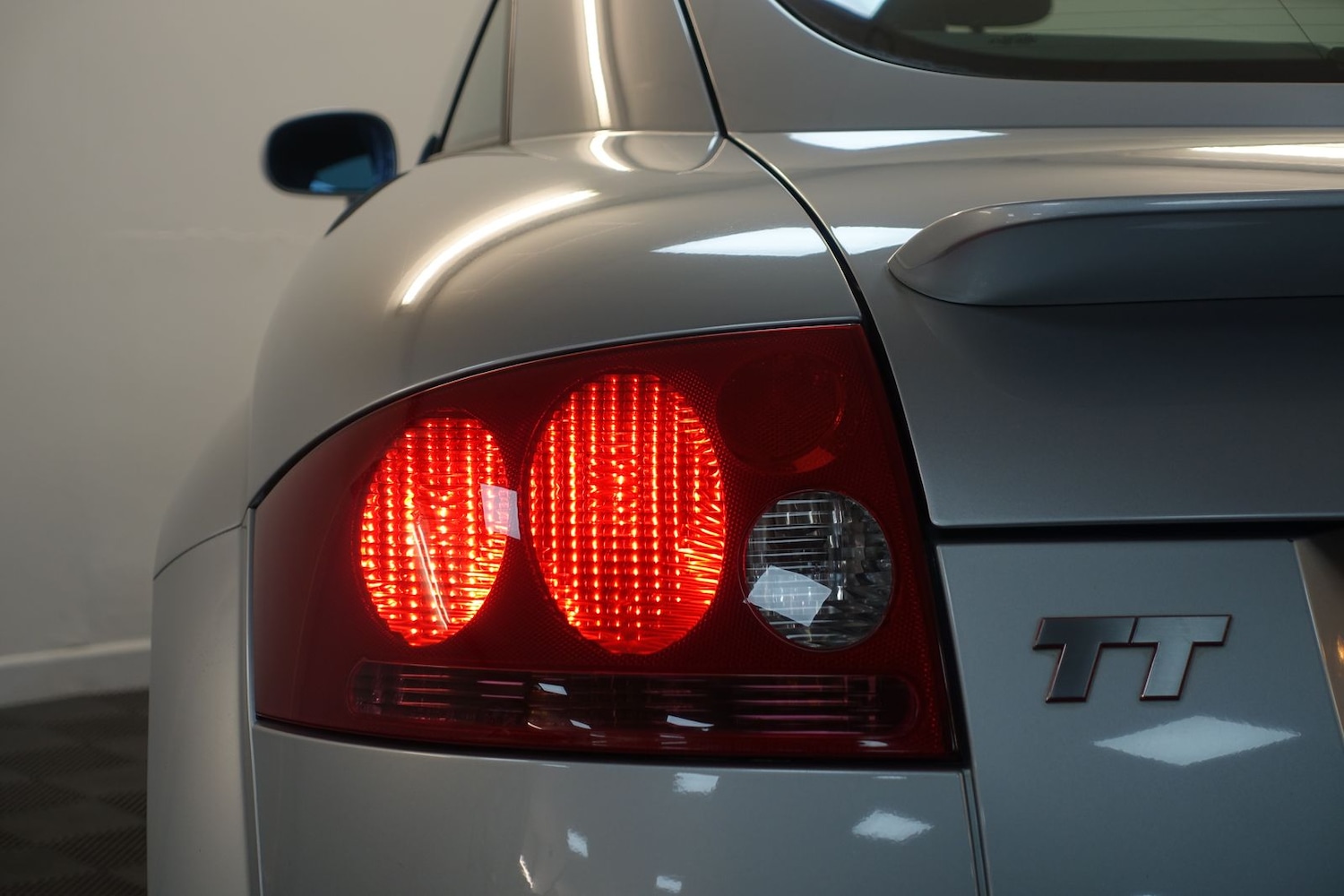 Used Audi TT 2001 for sale - 77102692: Photo 47