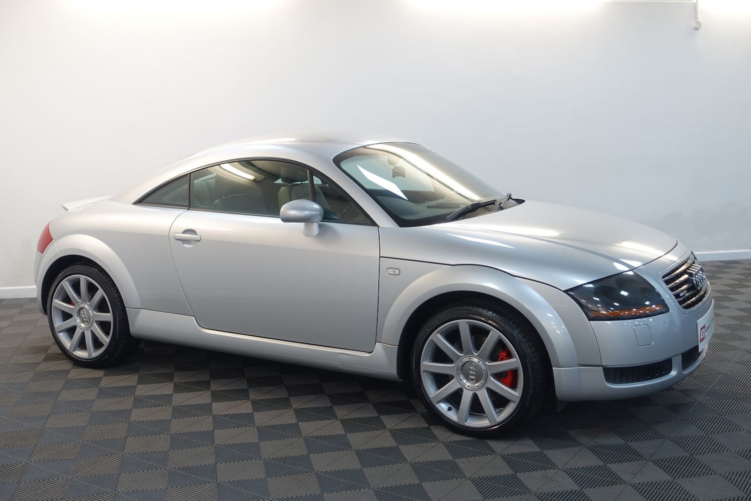Used Audi TT 2001 for sale - 77102692: Photo 56