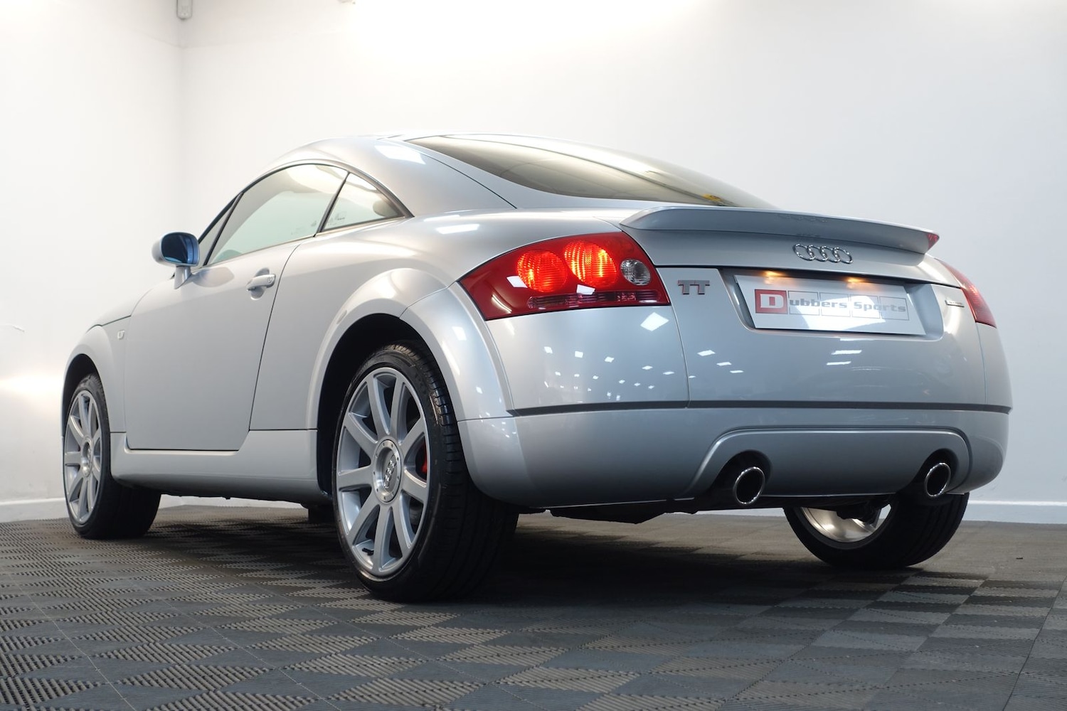 Used Audi TT 2001 for sale - 77102692: Photo 87