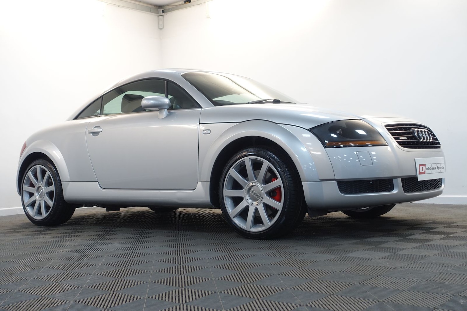 Used Audi TT 2001 for sale - 77102692: Photo 88