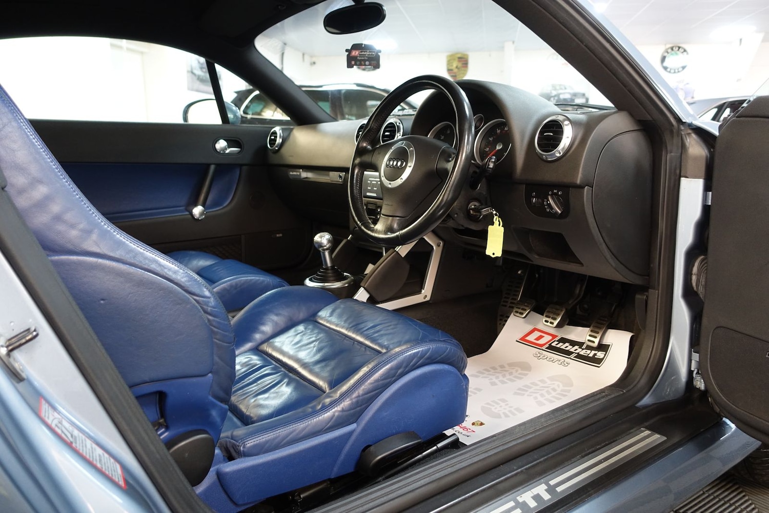 Used Audi TT 2003 for sale - 77102685: Photo 15