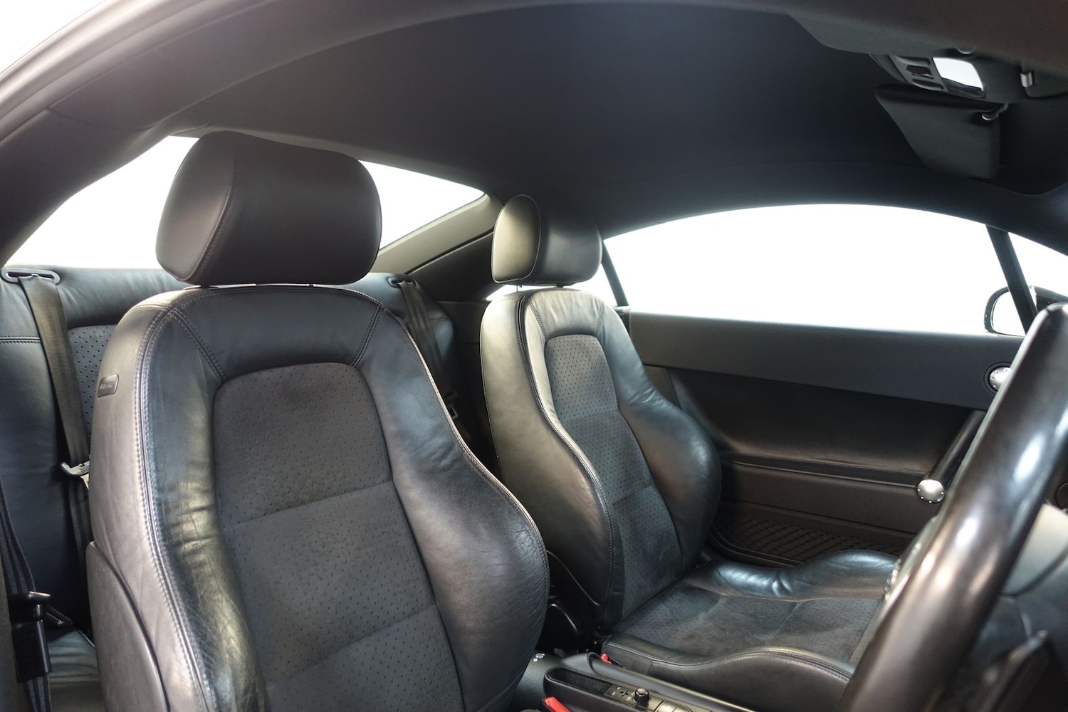 Used Audi TT 2004 for sale - 77169444: Photo 15