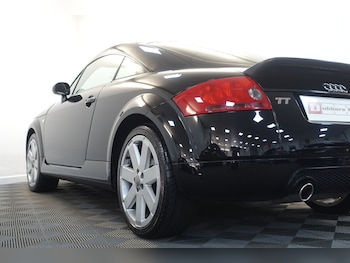 Used Audi TT 2004 for sale - 77169444: Photo