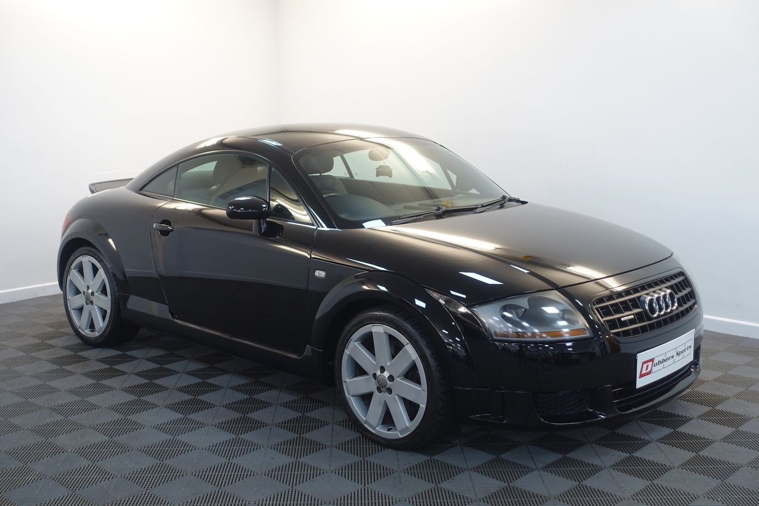 Used Audi TT 2004 for sale - 77169444: Photo 64