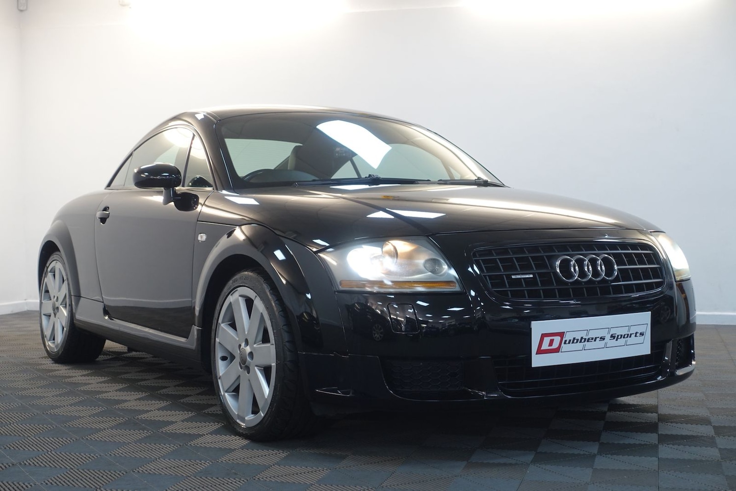 Used Audi TT 2004 for sale - 77169444: Photo 70