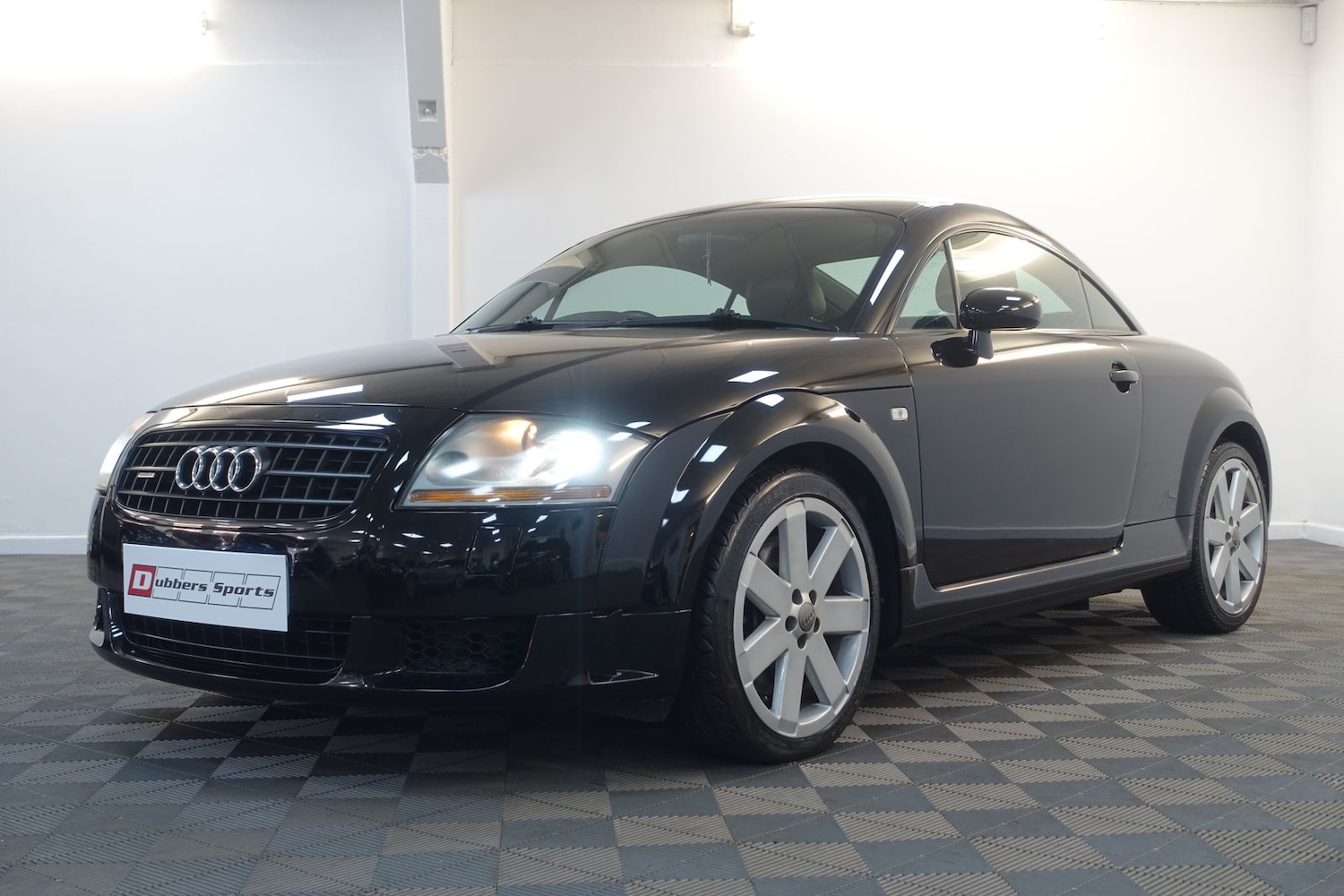 Used Audi TT 2004 for sale - 77169444: Photo 72