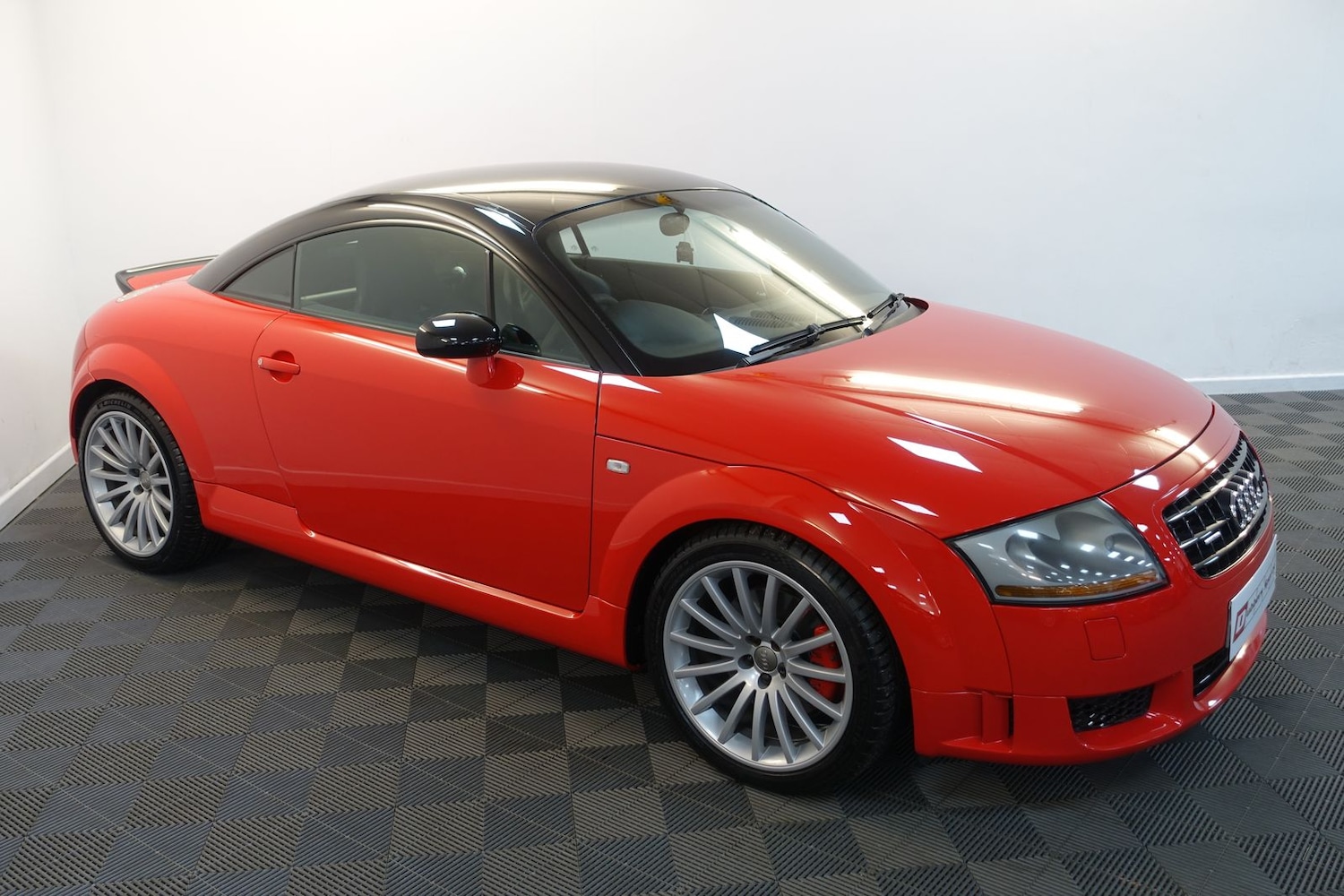 Used Audi TT 2005 for sale - 77134073: Photo 4