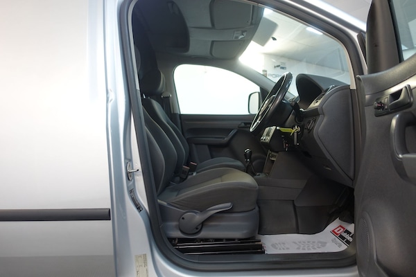 Used Volkswagen Caddy 2015 for sale - 76033580: Photo 14