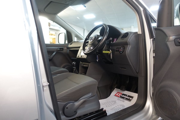 Used Volkswagen Caddy 2015 for sale - 76033580: Photo 17