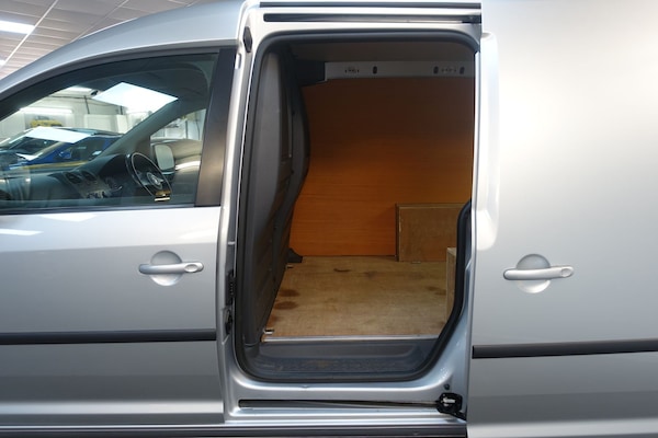 Used Volkswagen Caddy 2015 for sale - 76033580: Photo 32