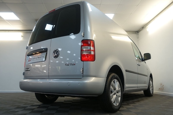 Used Volkswagen Caddy 2015 for sale - 76033580: Photo 4