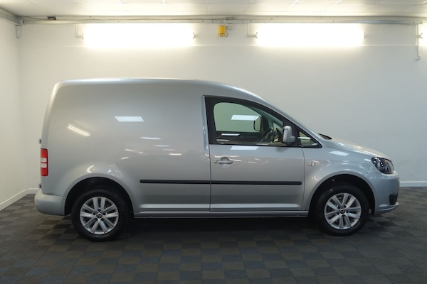 Used Volkswagen Caddy 2015 for sale - 76033580: Photo 73