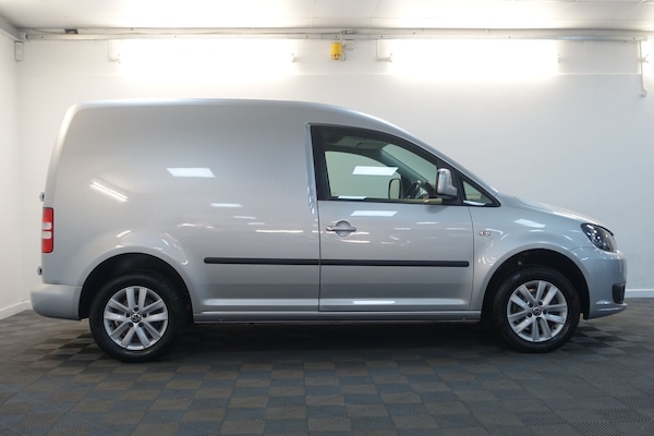 Used Volkswagen Caddy 2015 for sale - 76033580: Photo 74
