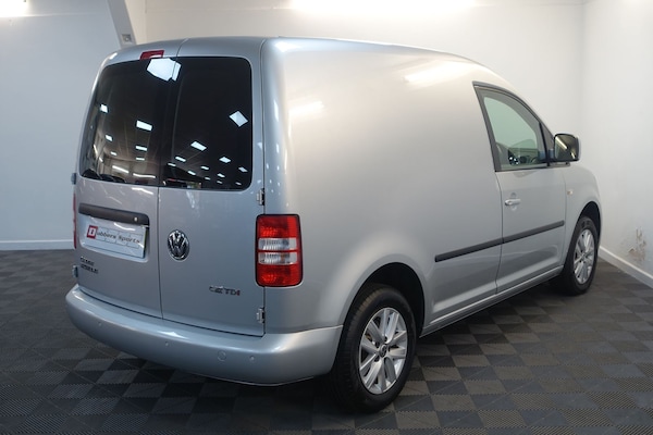 Used Volkswagen Caddy 2015 for sale - 76033580: Photo 92