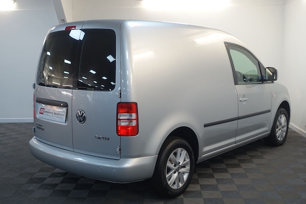 Used Volkswagen Caddy 2015 for sale - 76033580: Photo 94