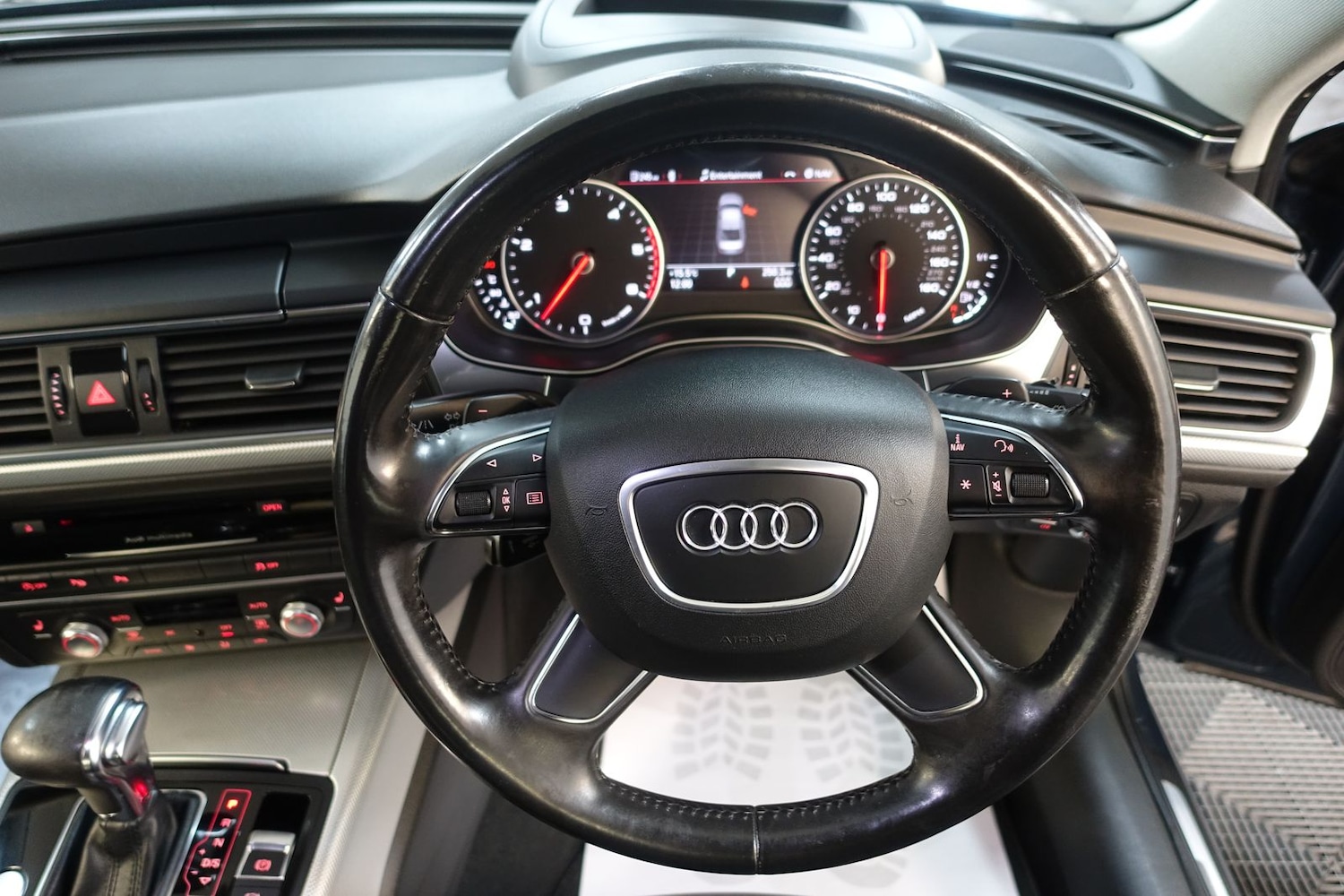 Used Audi A6 Saloon 2011 for sale - 76623779: Photo 16