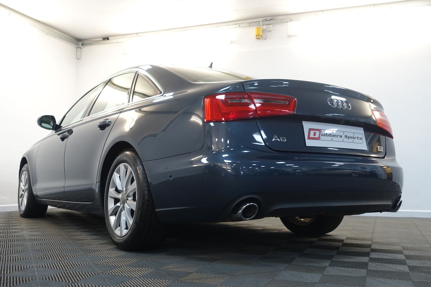 Used Audi A6 Saloon 2011 for sale - 76623779: Photo 2