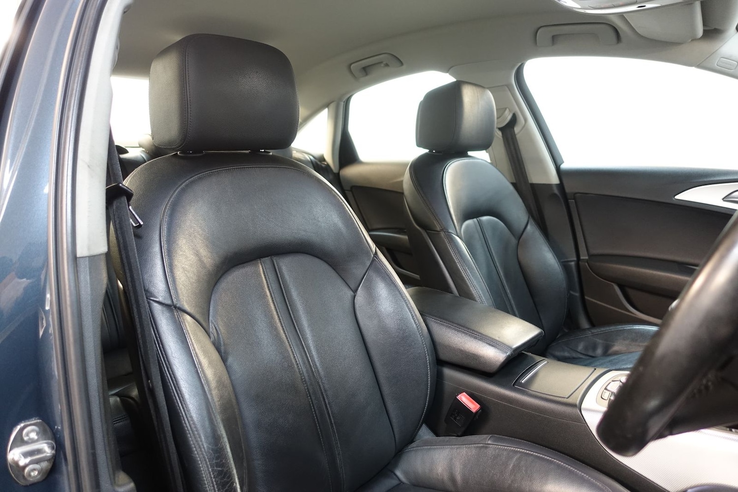 Used Audi A6 Saloon 2011 for sale - 76623779: Photo 29