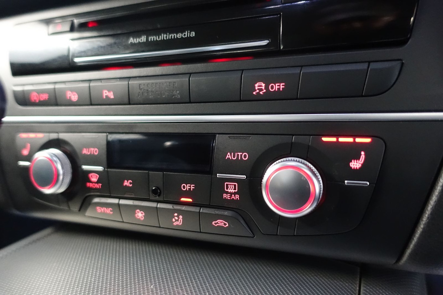 Used Audi A6 Saloon 2011 for sale - 76623779: Photo 30