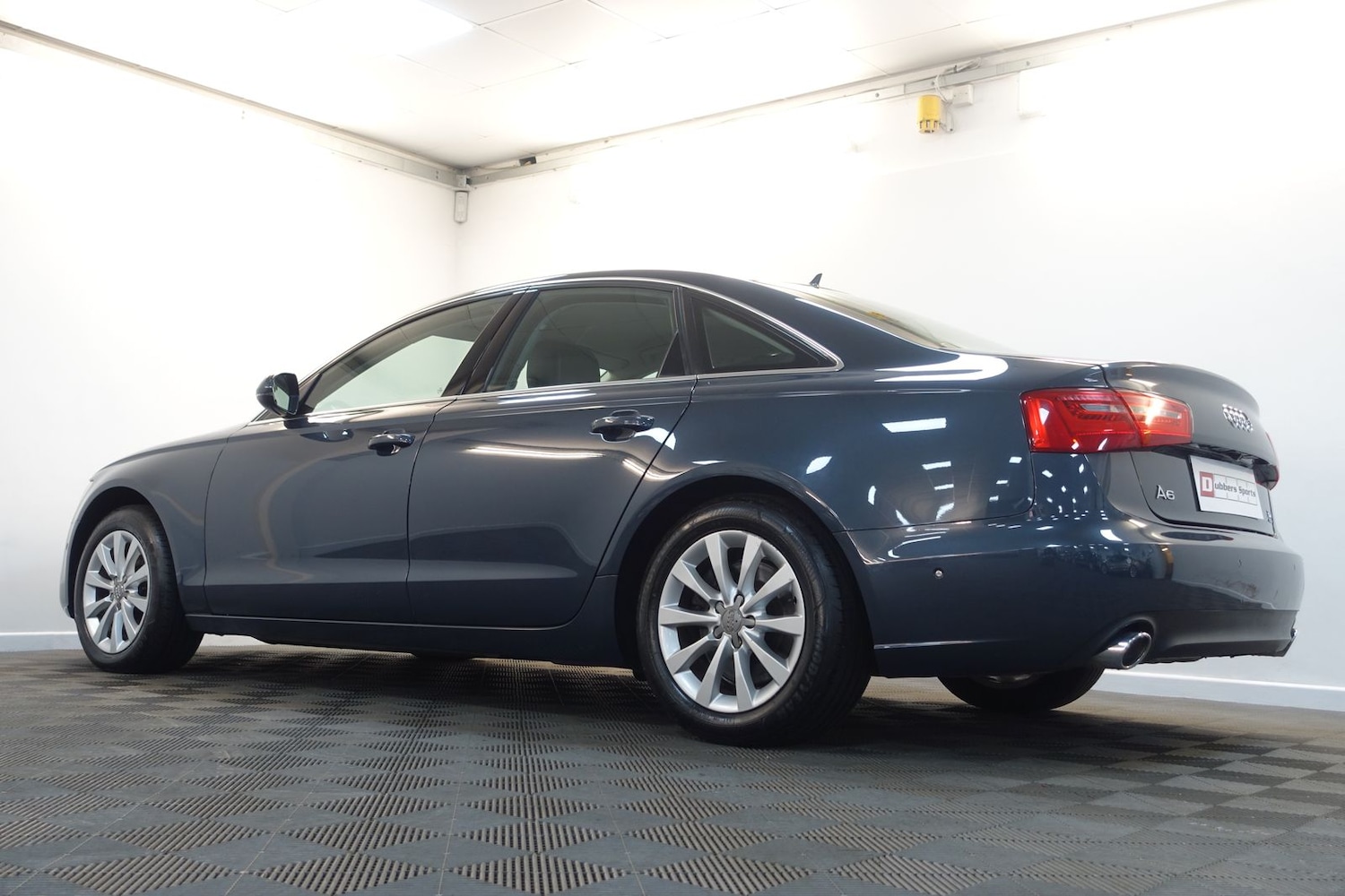 Used Audi A6 Saloon 2011 for sale - 76623779: Photo 4