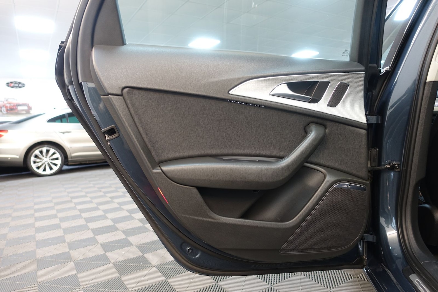 Used Audi A6 Saloon 2011 for sale - 76623779: Photo 45