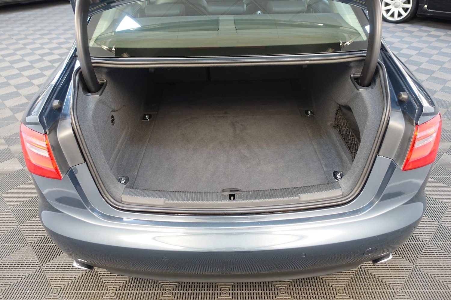 Used Audi A6 Saloon 2011 for sale - 76623779: Photo 57