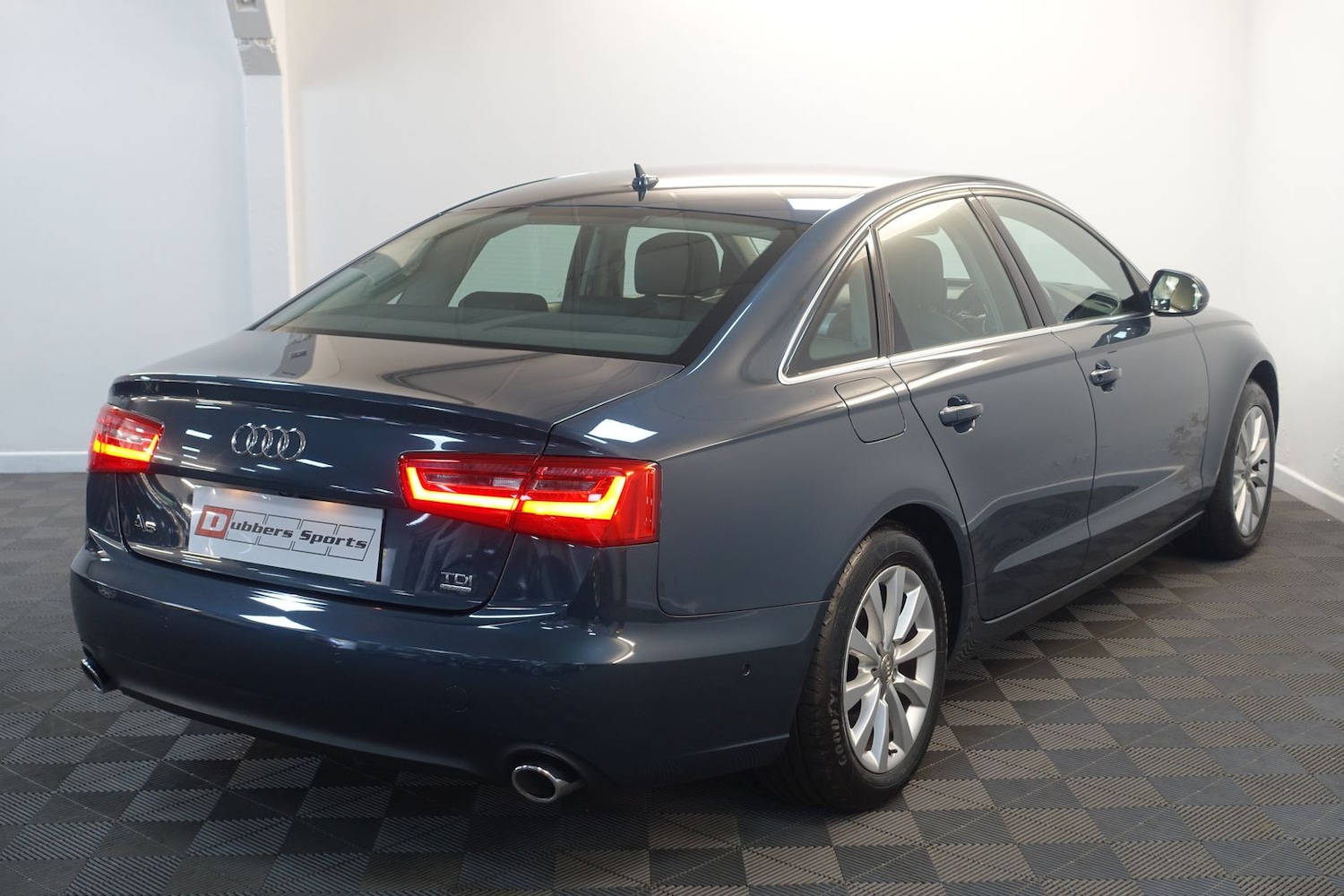 Used Audi A6 Saloon 2011 for sale - 76623779: Photo 8