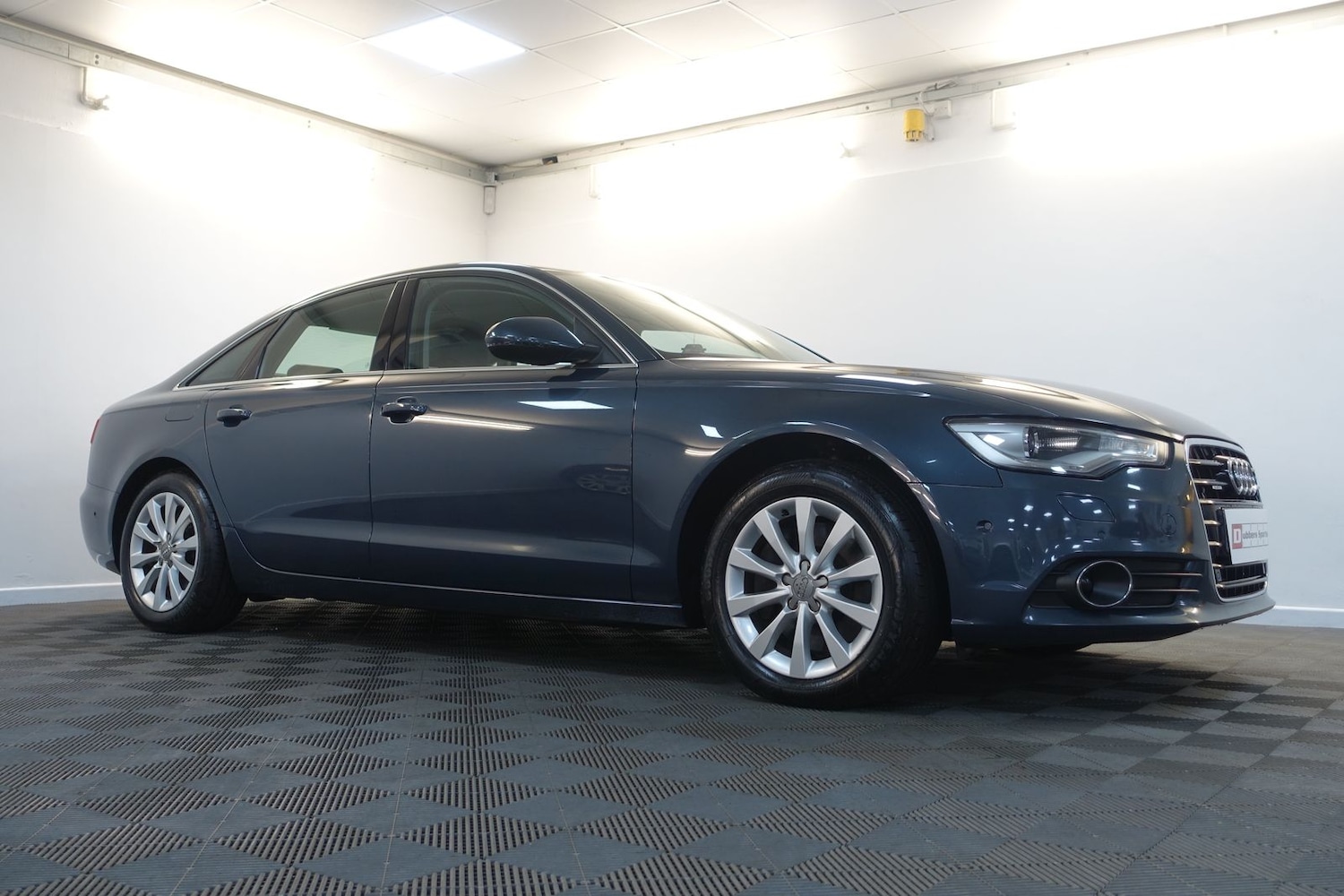 Used Audi A6 Saloon 2011 for sale - 76623779: Photo 92