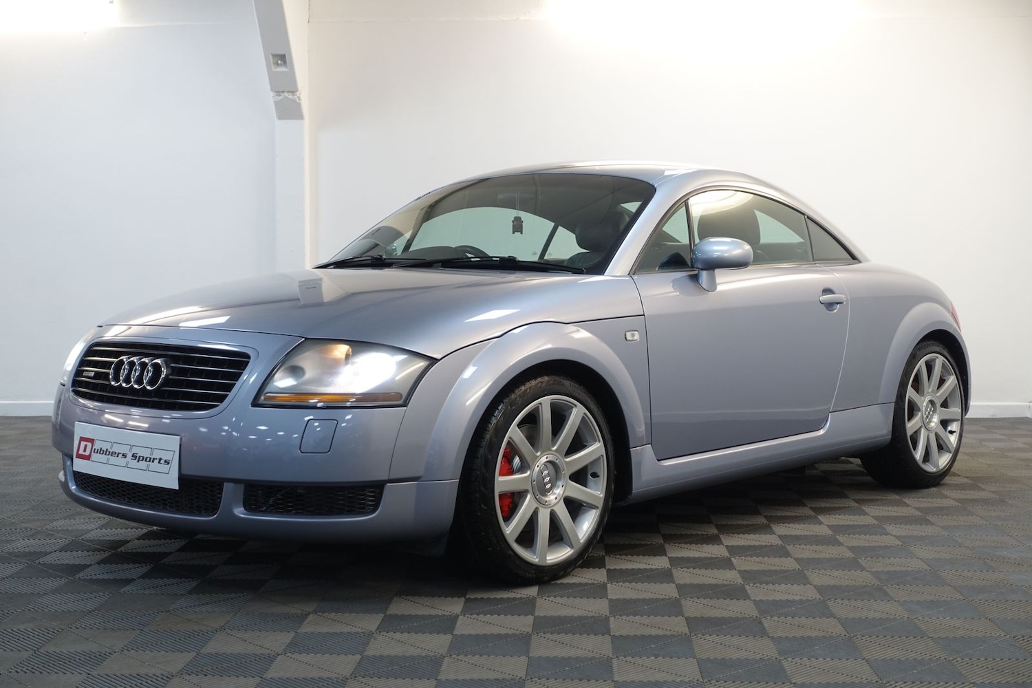 Used Audi TT 2002 for sale - 77102688: Photo 10