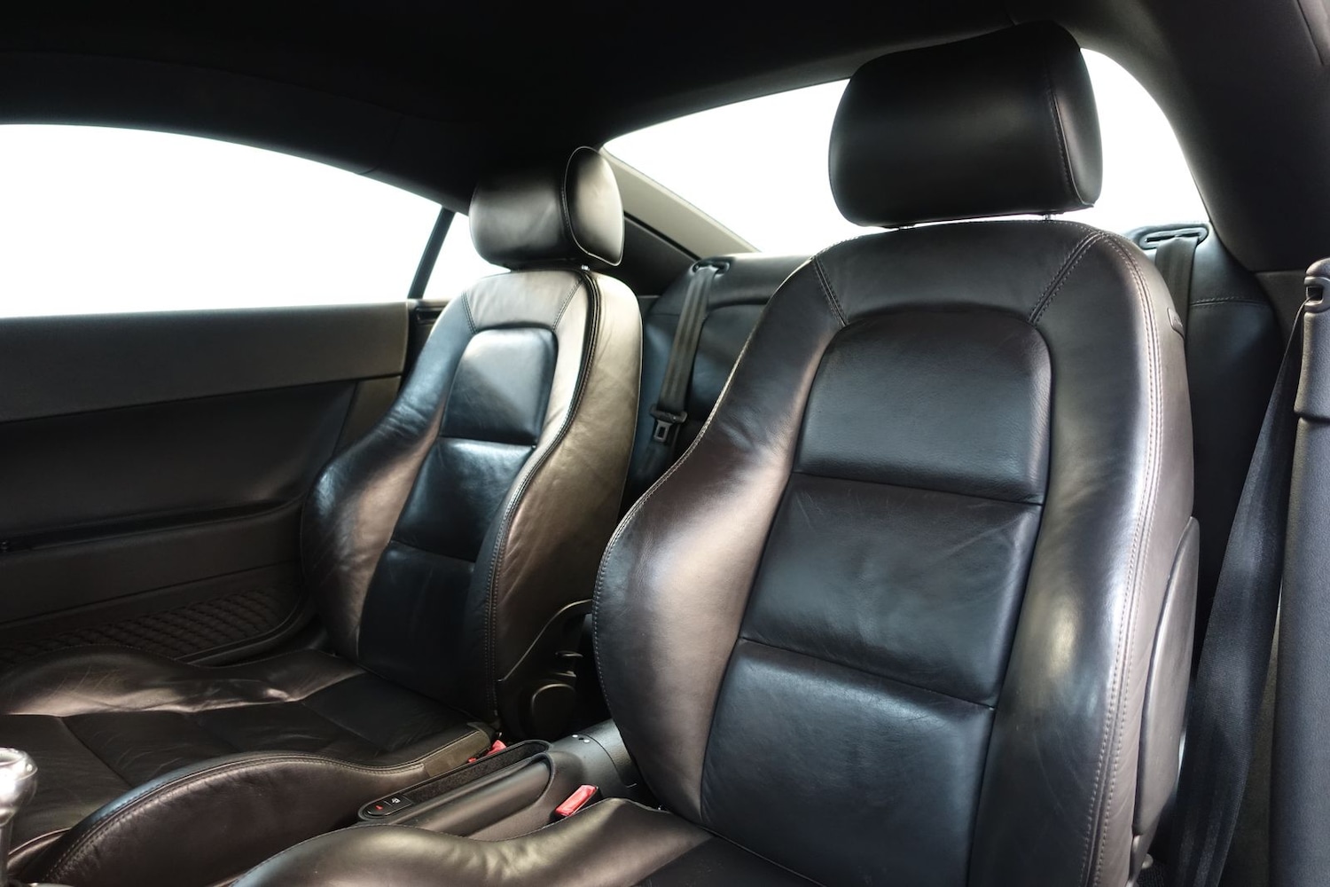 Used Audi TT 2002 for sale - 77102688: Photo 14