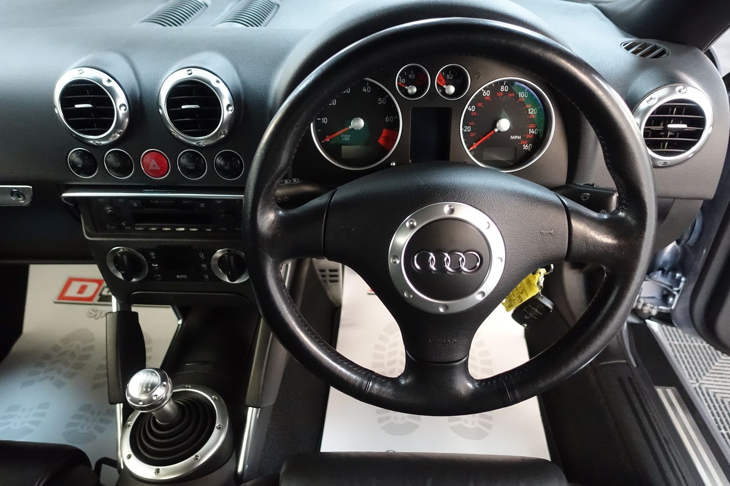 Used Audi TT 2002 for sale - 77102688: Photo 25