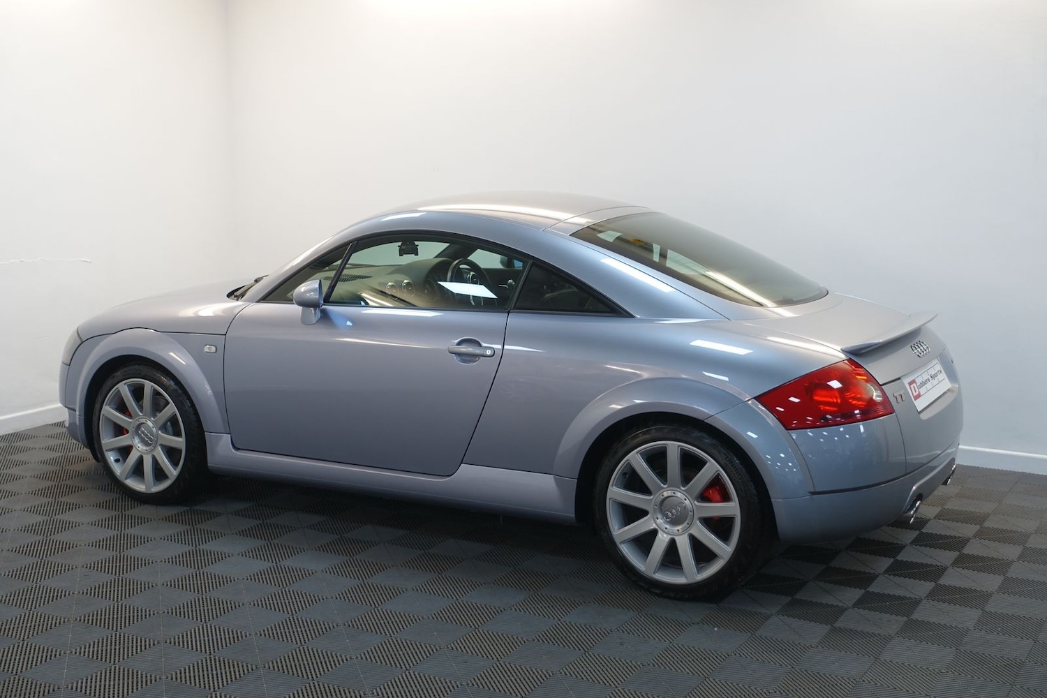 Used Audi TT 2002 for sale - 77102688: Photo 5