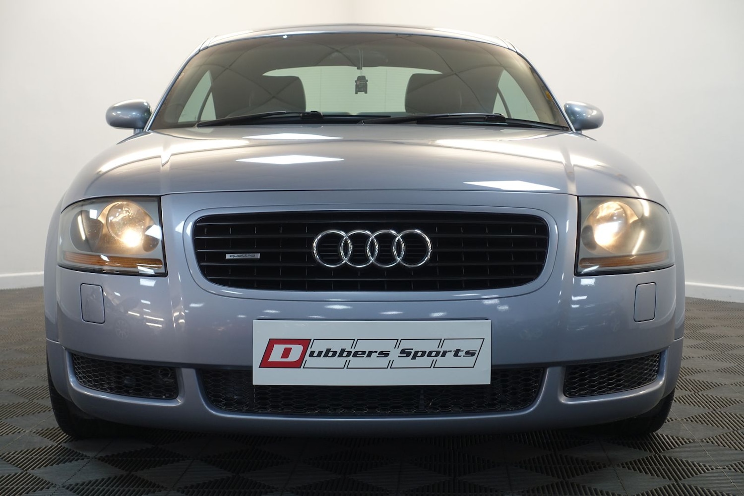 Used Audi TT 2002 for sale - 77102688: Photo 86
