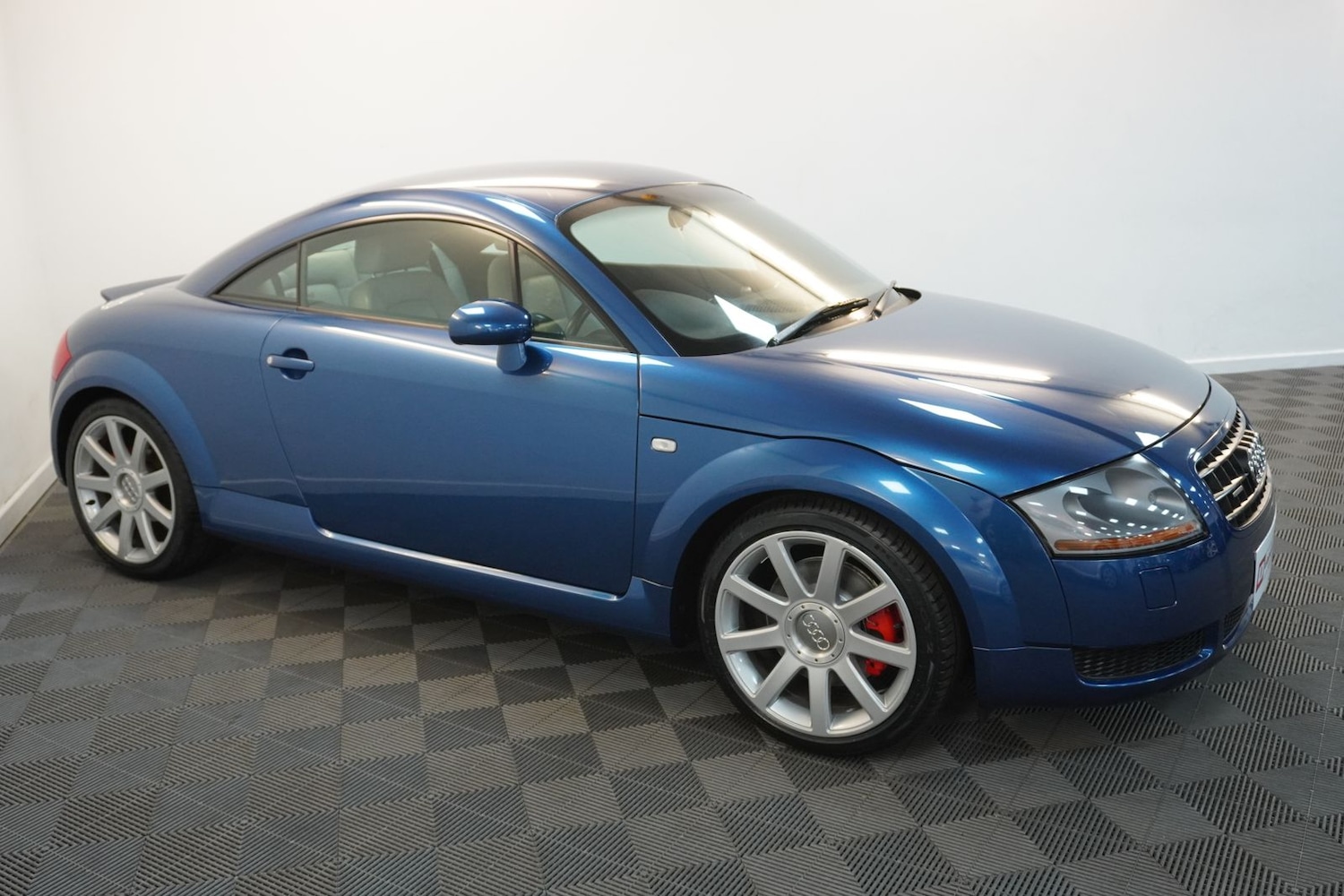Used Audi TT 2003 for sale - 78206836: Photo 13