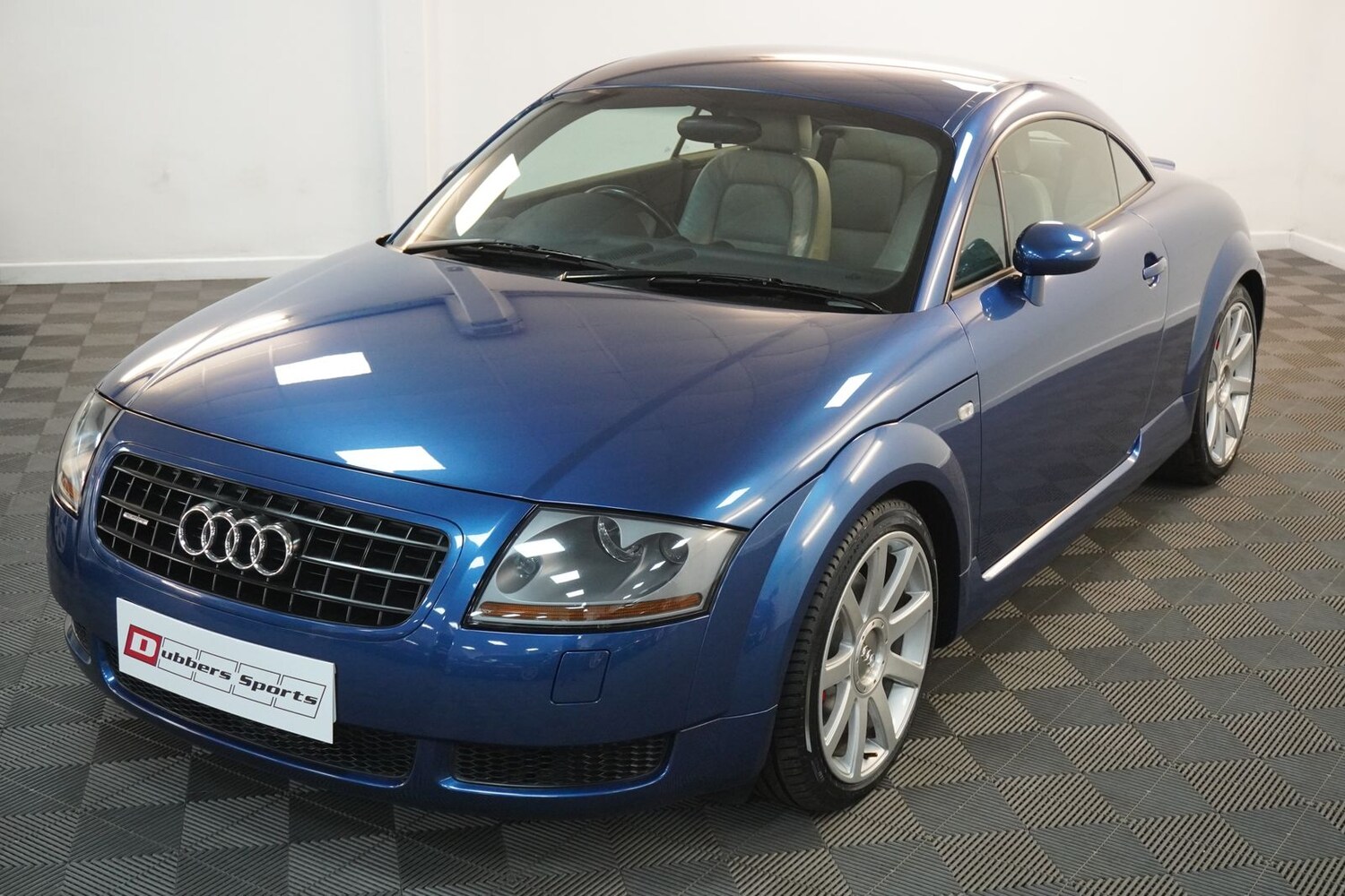 Used Audi TT 2003 for sale - 78206836: Photo 42