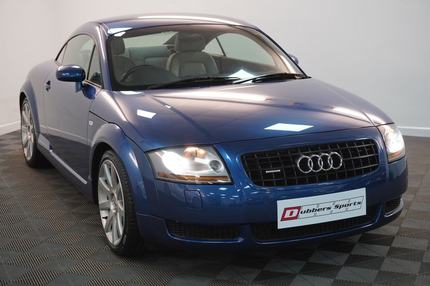 Used Audi TT 2003 for sale - 78206836: Photo 58
